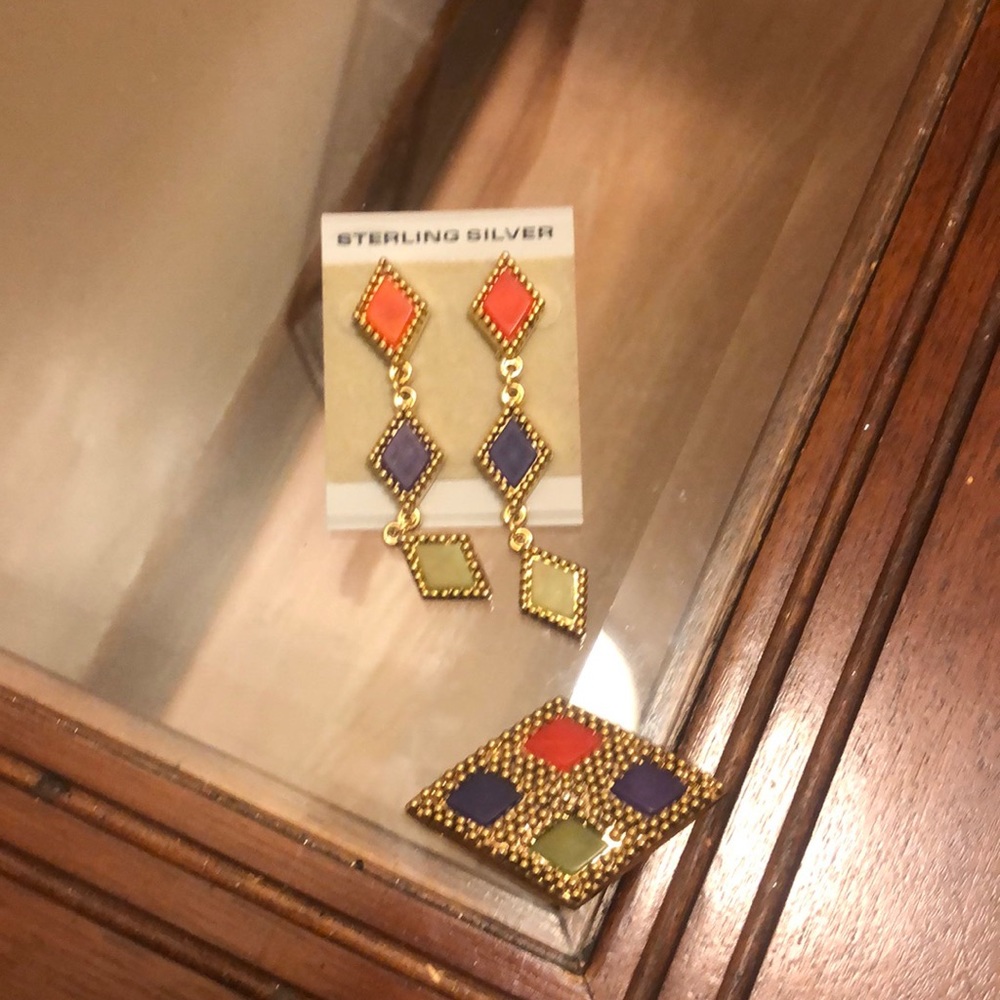 Women New NWOT Ear Rings & Brooch pin
